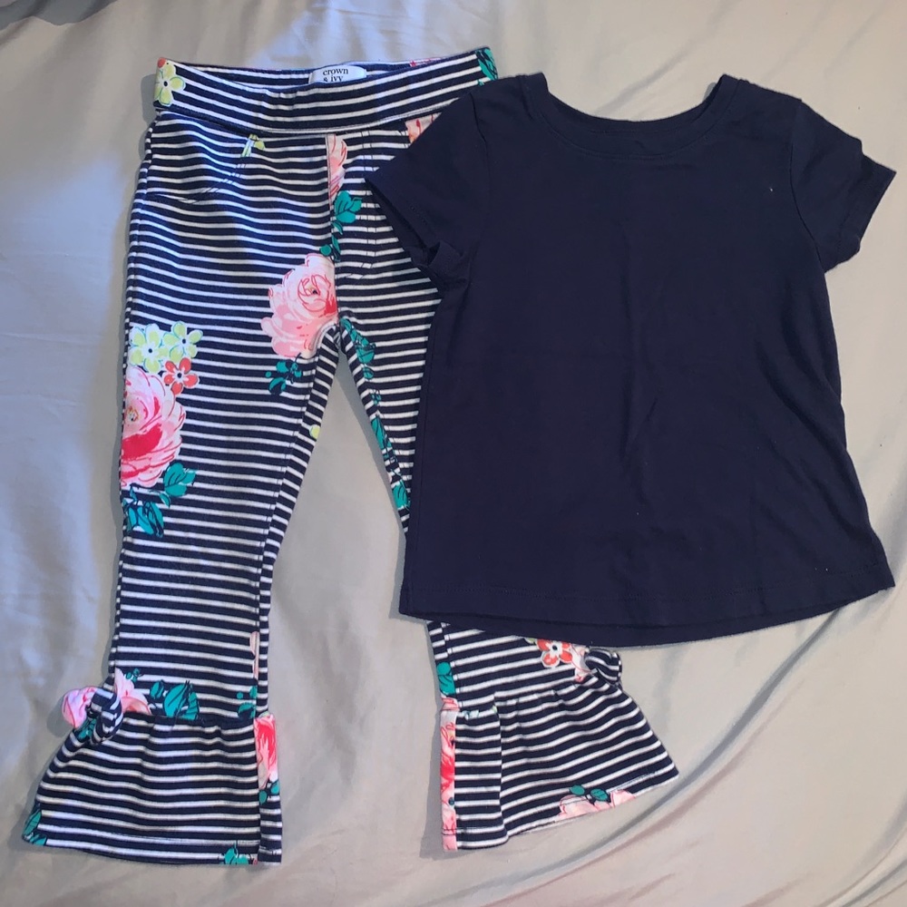 💵 3/$10 💵 Girls floral & stripes ruffled pants